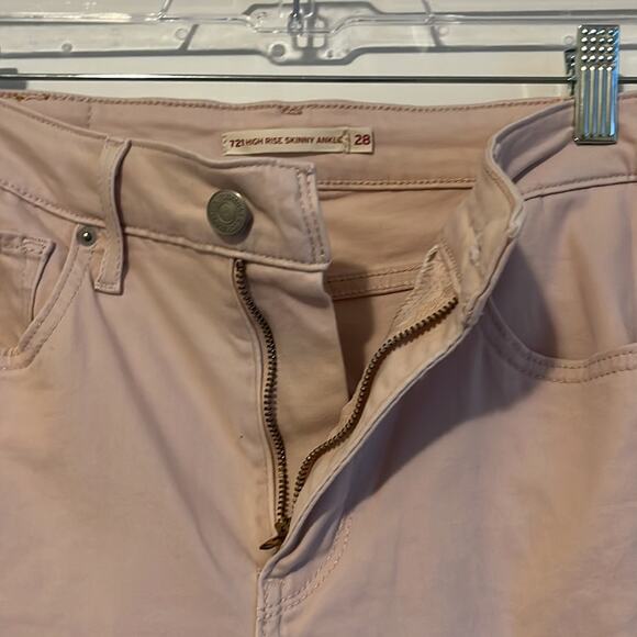 Levi’s Blush Pink High Rise Skinny Ankle Jeans - Picture 7 of 11